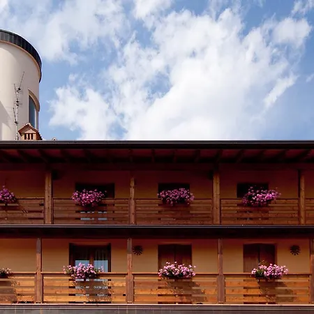 Milano Hotel Bossico